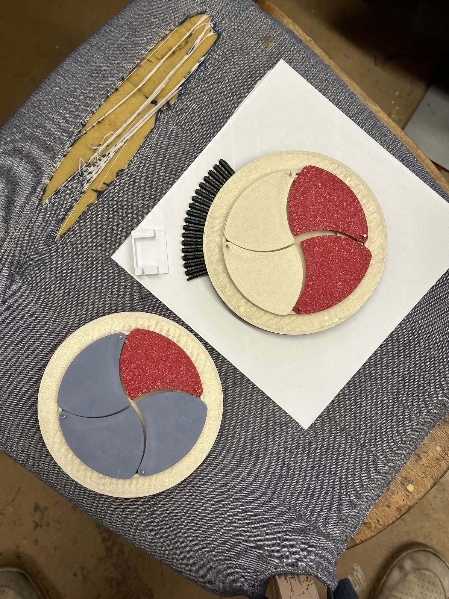 3D-printed iris prototypes